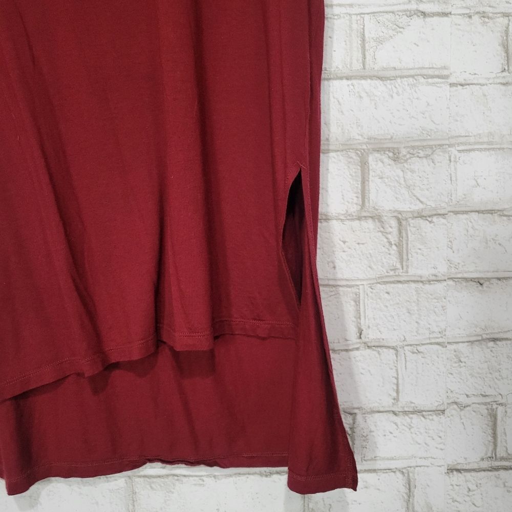 Forever 21 dark red tee - Picture 6 of 16